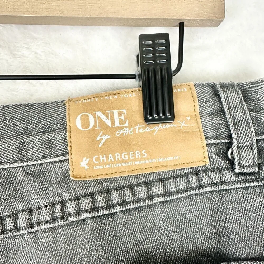 One Teaspoon Chargers Low Waist Denim Shorts Size 29 Gray Long Line Medium Rise